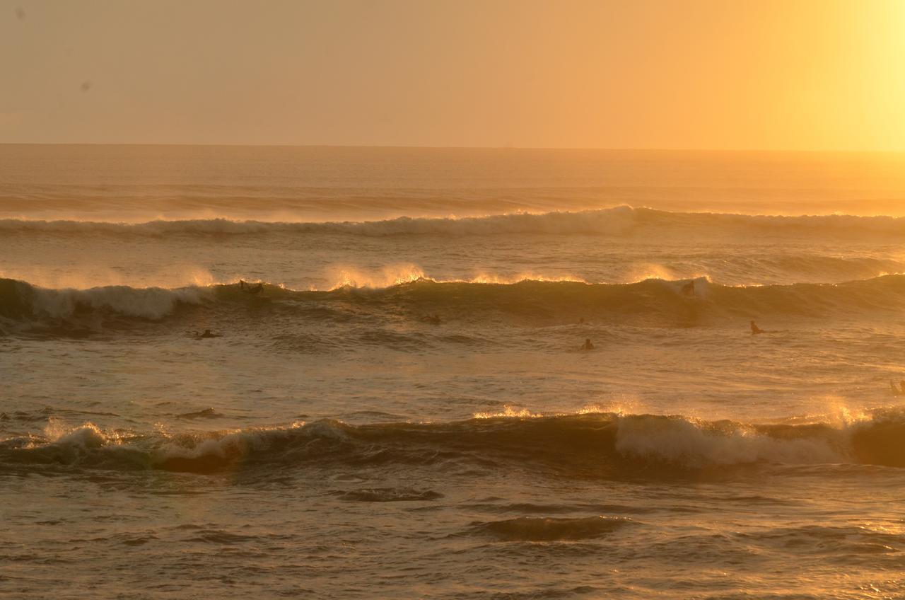 Simple Beach Lodge ลาส เปนีตาส ภายนอก รูปภาพ