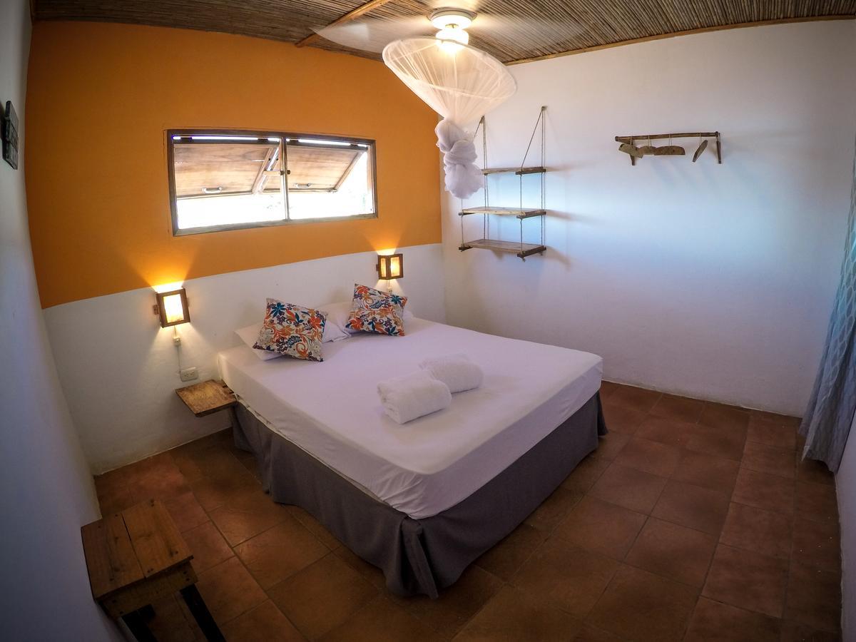 Simple Beach Lodge ลาส เปนีตาส ภายนอก รูปภาพ