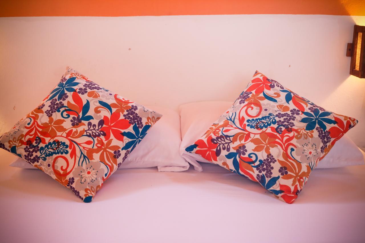 Simple Beach Lodge ลาส เปนีตาส ภายนอก รูปภาพ